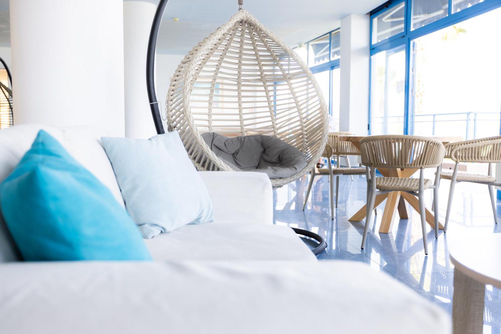 Hotel Sissy Kaména Voúrla Eksteriør bilde